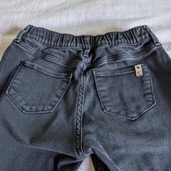 ABERCROMBIE KIDS Black Elastic Waist Skinny Jeans - Picture 5 of 5
